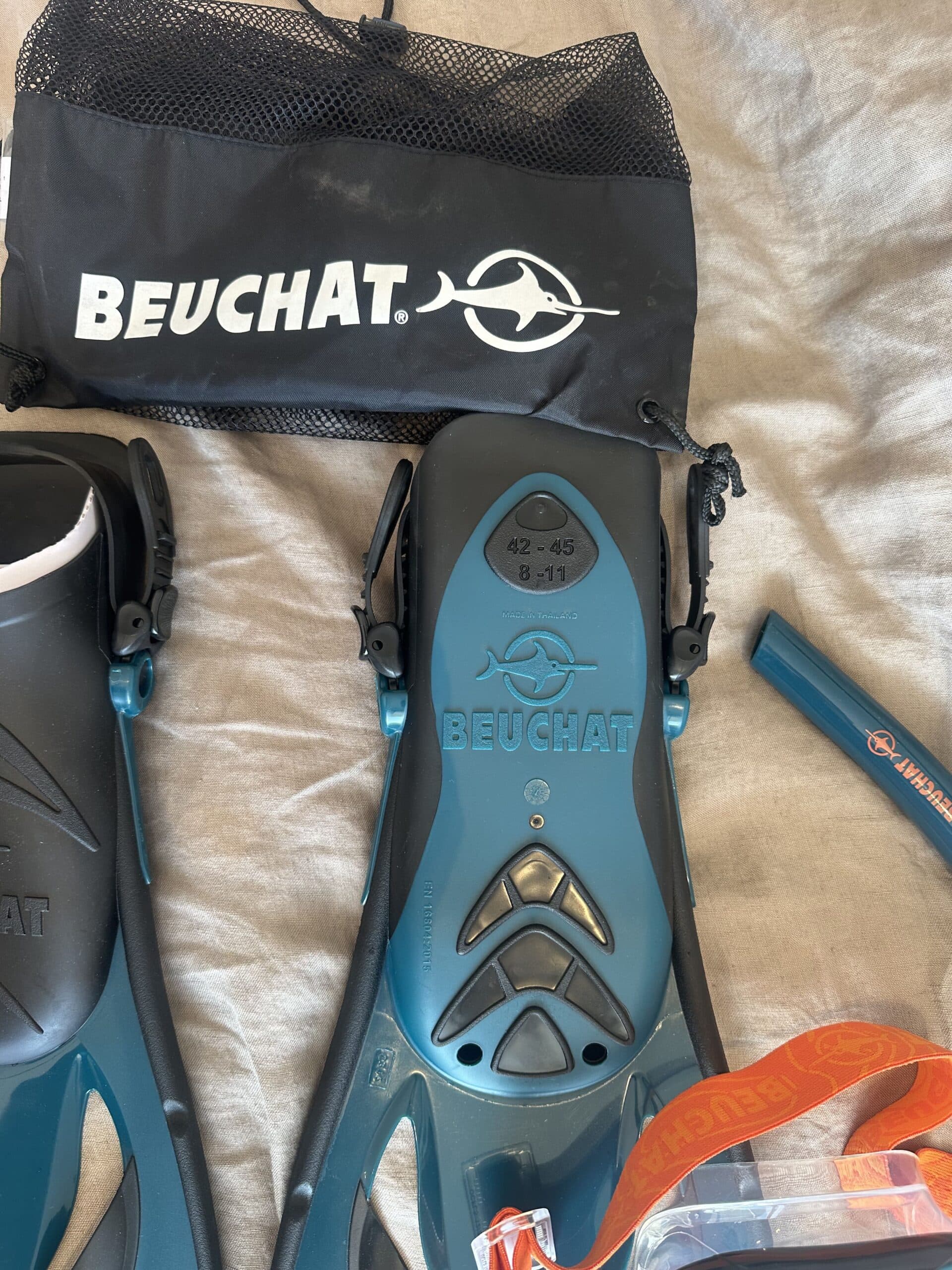 Photo 2 de l'annonce: Set palme masque tuba Ocea Beuchat taille 42-45