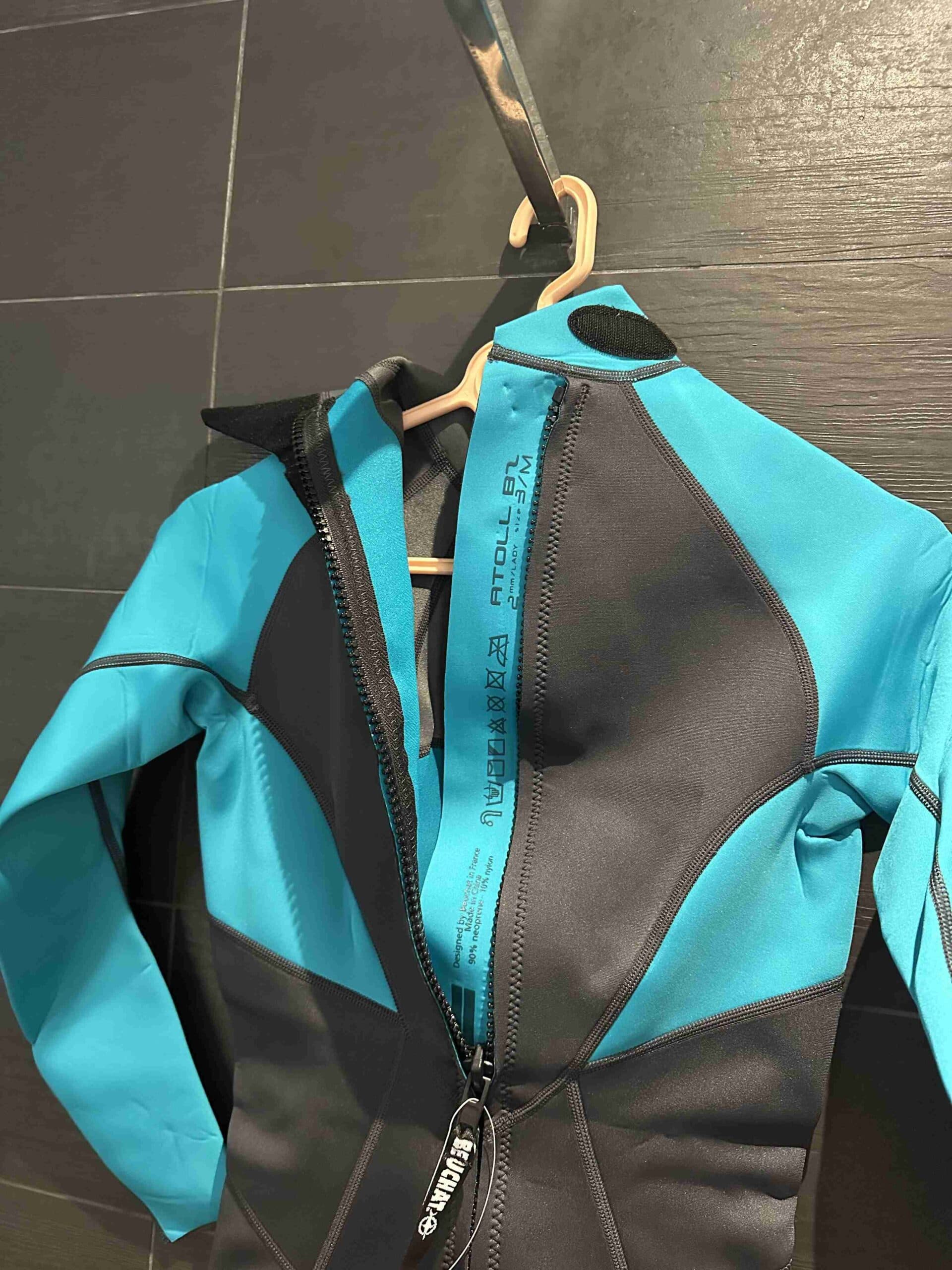 Photo 2 de l'annonce: combinaison femme beuchat 2mm Taille M