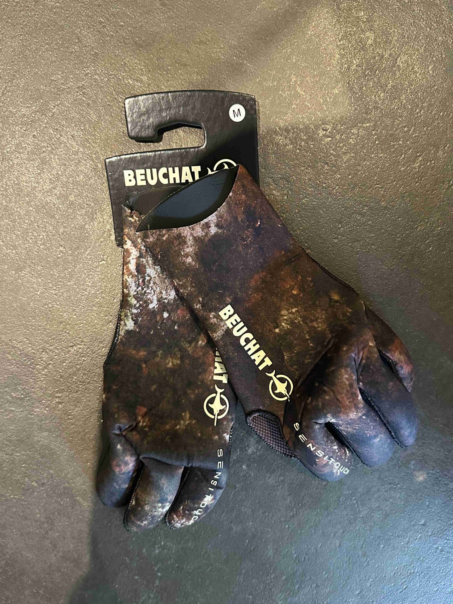 Photo principale de l'annonce: Gants Beuchat 3mm rocksea Taille M