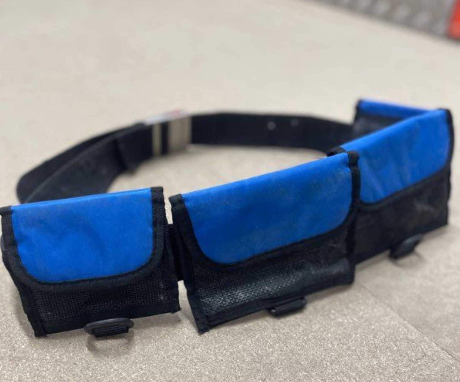 Photo 2 de l'annonce: Ceinture Poche à plomb