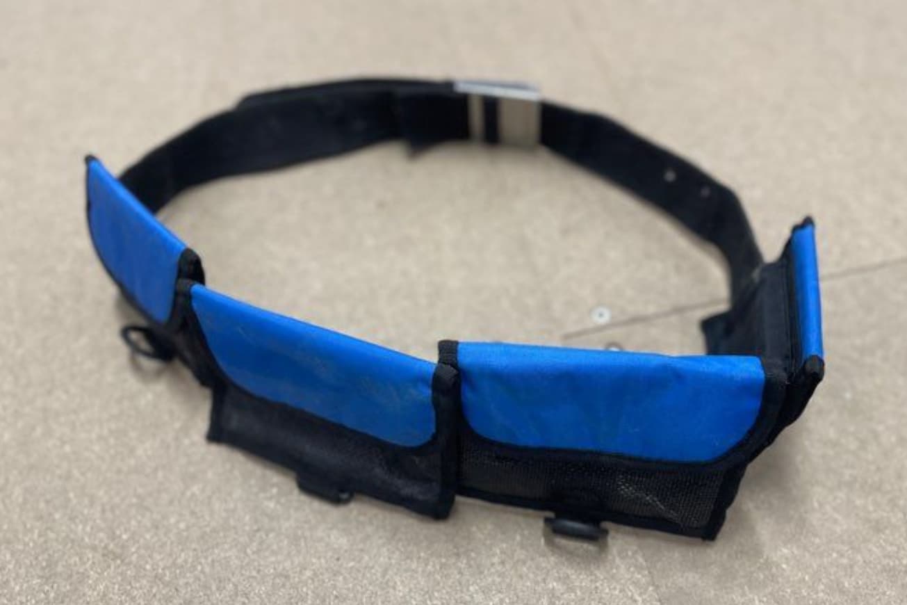 Photo 3 de l'annonce: Ceinture Poche à plomb