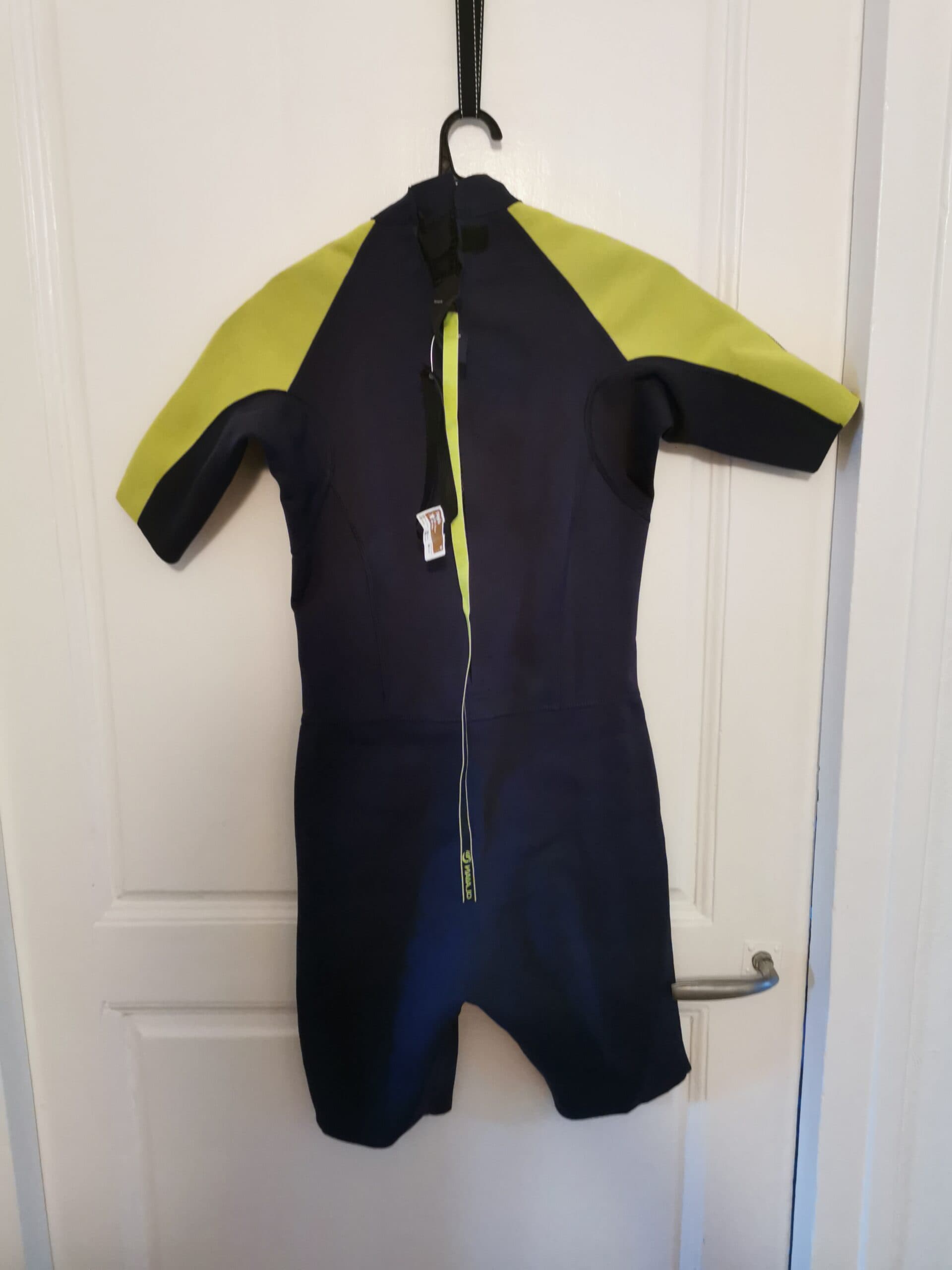 Photo 3 de l'annonce: Combinaison neoprene snorkeling 14 ans OLAIAN