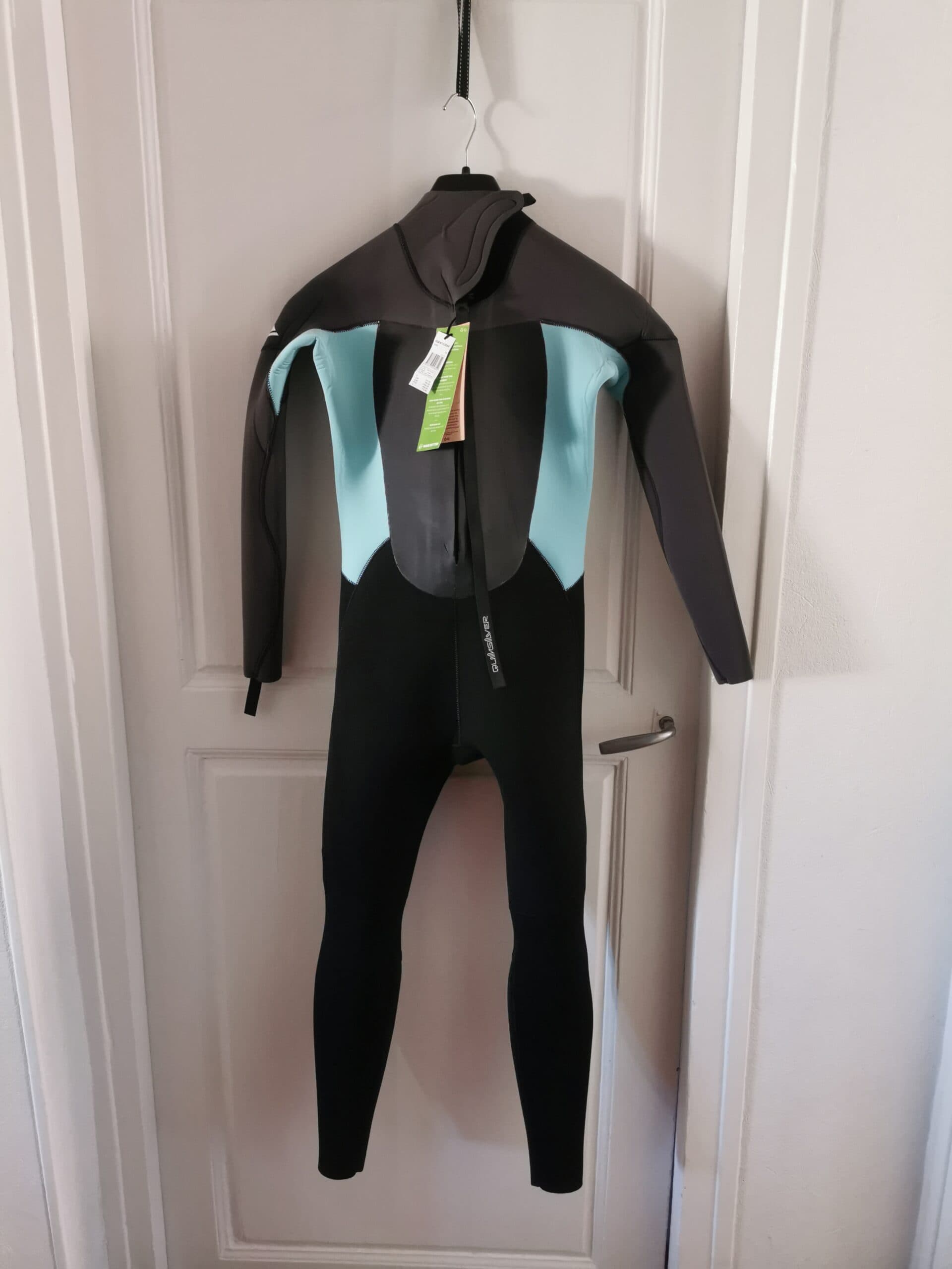 Photo 3 de l'annonce: Combinaison neoprene 14 ans QUIKSILVER