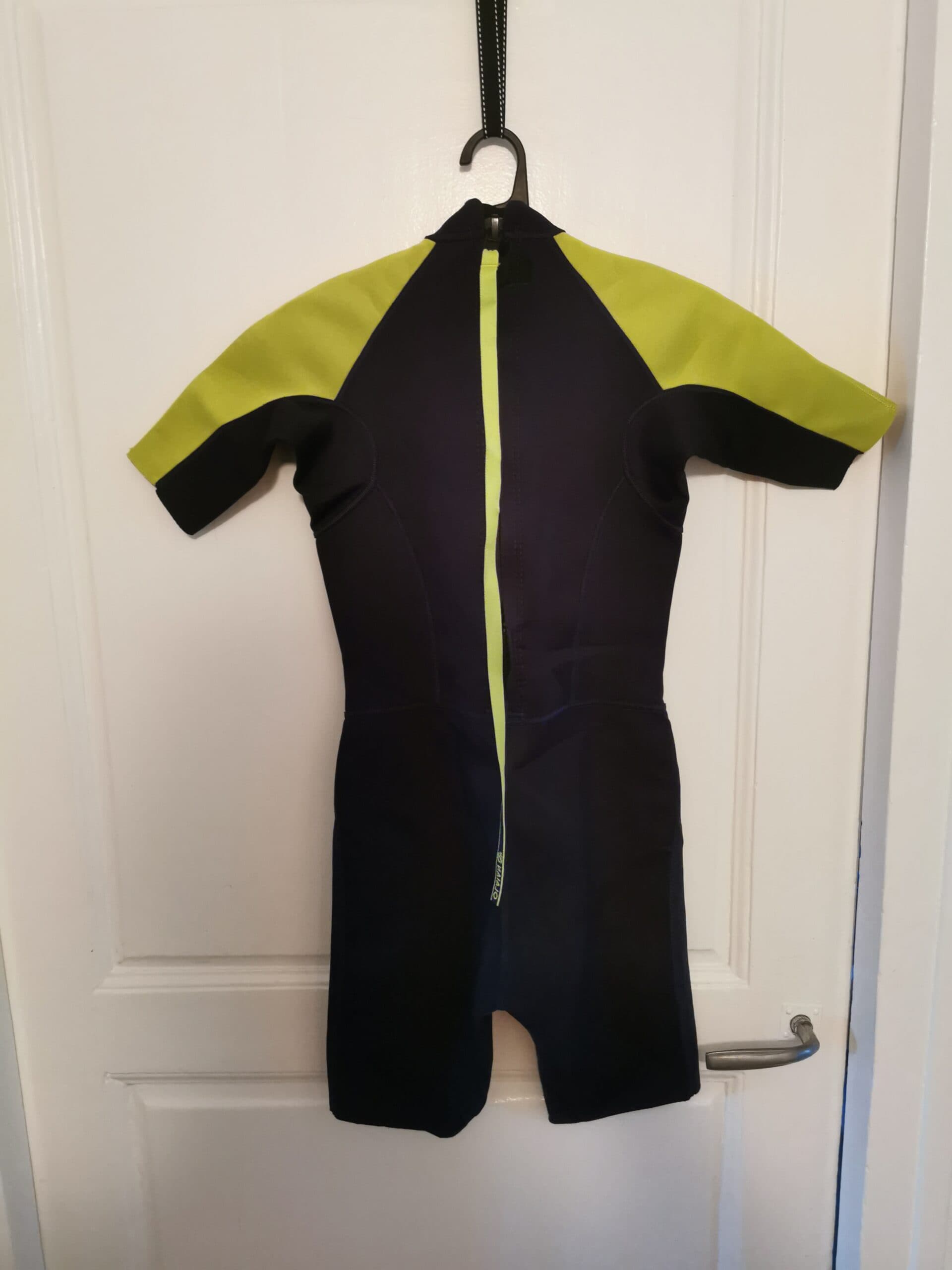 Photo 2 de l'annonce: Combinaison neoprene snorkeling 10 ans OLAIAN