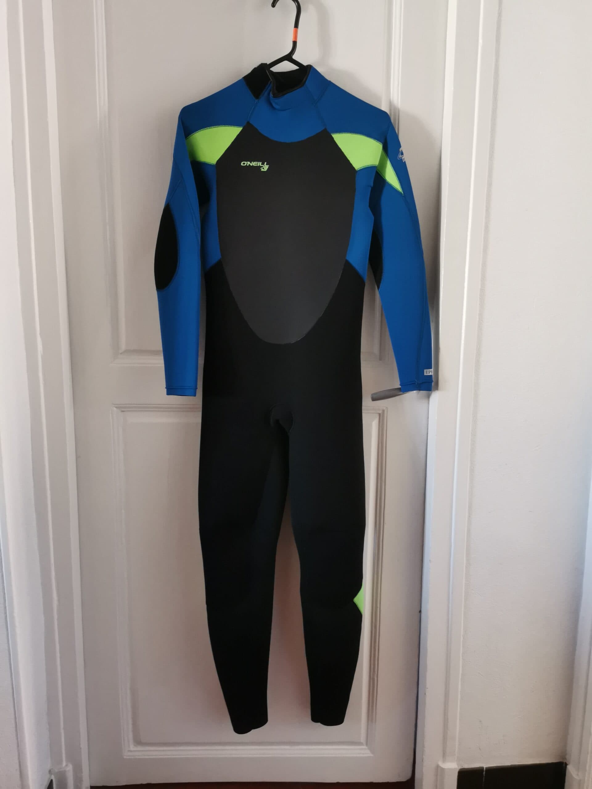 Photo principale de l'annonce: Combinaison neoprene 16 ans o'neill youth epic 4/3 black zip full